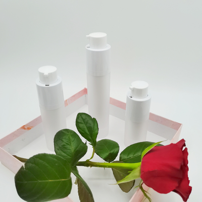 15ml 30ml 50ml pour des soins de la peau autour de bouteille privée d'air de pompe de double mur rotatoire
