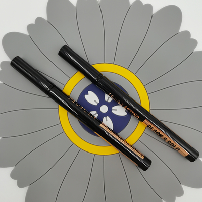 Le crayon de sourcil imperméable liquide de bonne qualité de crayon de sourcil de pp composent des outils