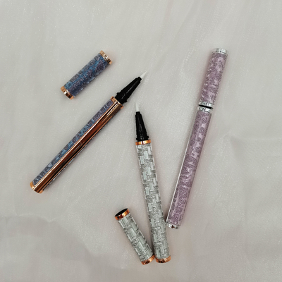 Emballage imperméable à l'eau de stylo de colle d'eye-liner de luxe de logo privé