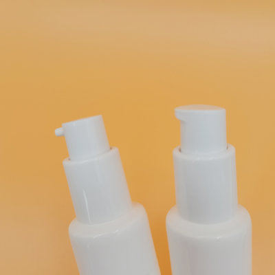 capacité en plastique de tube de lotion de PE de diamètre de 30MM 30ml - tube de barrière de la PCR 50% de 50ml