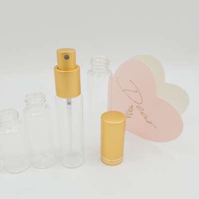 bouteille en verre de tube de 10ml 15ml 20ml 25ml 30ml avec des pulvérisateurs en aluminium de parfum