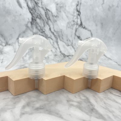Pompe en plastique 24/410 de pulvérisateur de déclencheur de bouteille transparente 28/410 0.35ml avec la serrure