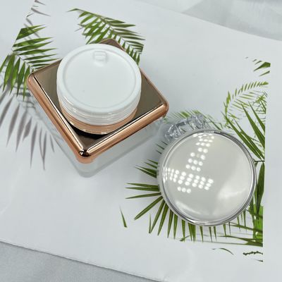 Type carré pot crème acrylique 30g, 50g XY2202 de conception de bord de rond