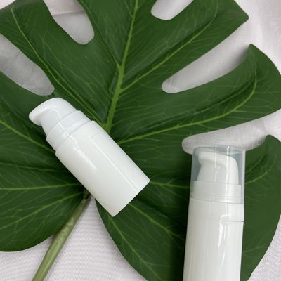rupture privée d'air de bouteille de pompe de 10ml 15ml sur l'impression en plastique blanche d'écran