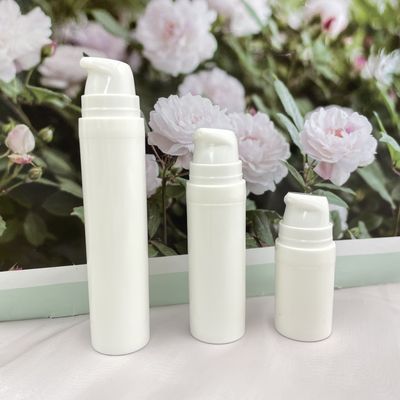 rupture privée d'air de bouteille de pompe de 10ml 15ml sur l'impression en plastique blanche d'écran