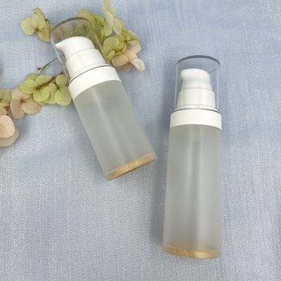 Écran en soie de pp de bouteille de modèle en bois privé d'air transparent de la pompe 30ml 50ml
