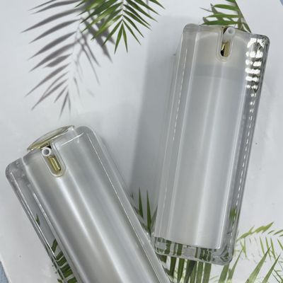 Presse cosmétique carrée 100ml de doigt d'emballage de bouteille de pompe d'ABS