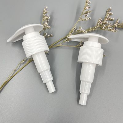 La pompe de distributeur de lotion de la selle pp écrèment 28/410 28/400 dosage 1.6ml à nervures