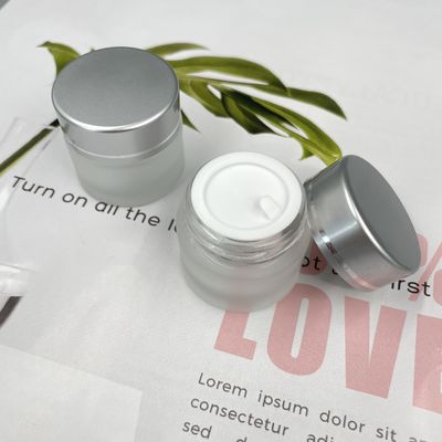 10g a givré le couvercle blanc de pot de crème de couleur claire en verre cosmétique du diamètre 3.5cm