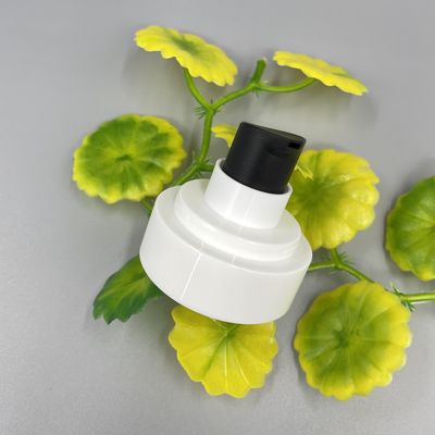 Fermeture de mur de double du distributeur 0.25ML/T de pompe de crème de main 24/410 SS316 avec le chapeau de pp
