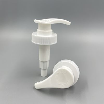 Taux blanc 38/400 de la décharge 4.0ML de la pompe 33/410 de distributeur de bouteille de shampooing