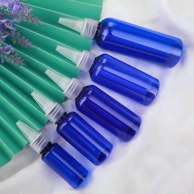 28/410 24/410 vis en plastique blanche supérieure des capsules de torsion pp avec le cache anti-poussière