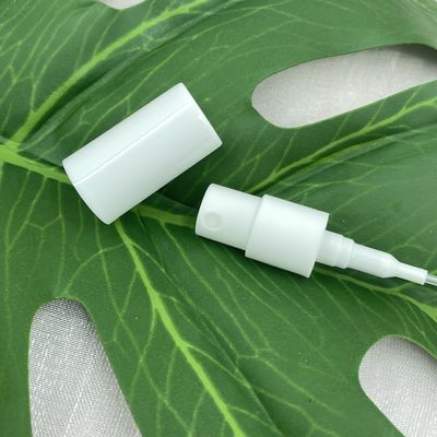 La rupture blanche de pompe de jet de parfum de brume sur 11/410 couleur adaptée aux besoins du client fournissent la bouteille