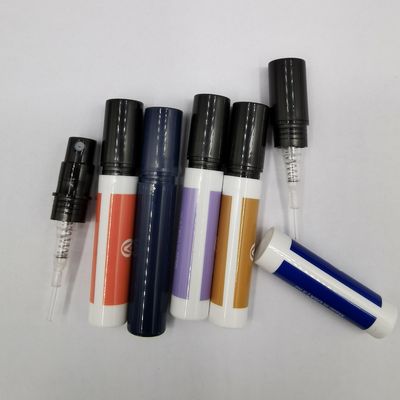 le petit parfum en plastique 0.11oz 0.17oz de bouteilles de jet de 3ml 5ml se cassent dessus