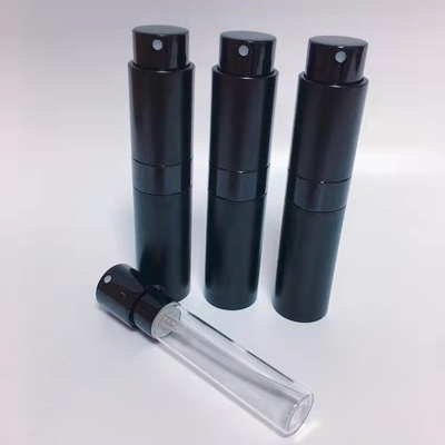 Bouteille rechargeable de bonne qualité en aluminium de jet de parfum de couleur de noir de Mini Aluminum 8ML de voyage