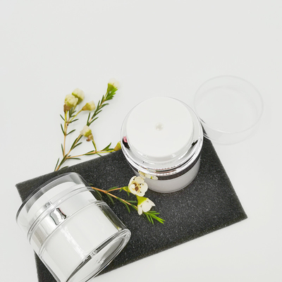 15 / outils portatifs de maquillage de voyage de la pompe 30/50g de pot de conteneur facile à utiliser cosmétique crème acrylique vide privé d'air de bouteille